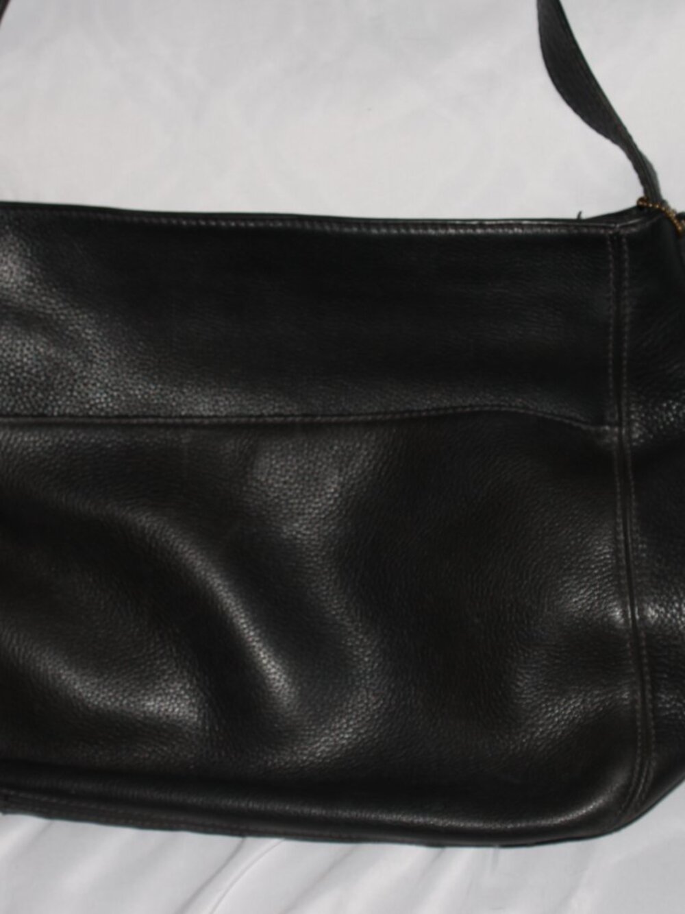 Vintage Coach Pebbled Leather Hobo Bag - Picture 3 of 4